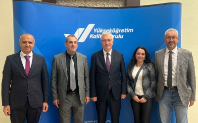 YÖKAK tarafından akreditasyon ajanslarıyla gerçekleştirilen toplantıda, Derneğimizin çeşitli birimlerinde görev yapan öğretim üyelerimiz Derneğimizi temsilen hazır bulunmuşlardır.