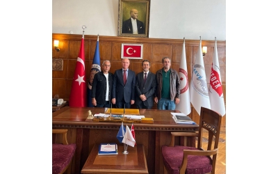 Yönetim kurulu üyelerimizden Ankara Üniversitesi Veteriner Fakültesi yöneetimine ziyaret